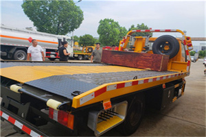 杜集区附近拖车电话号码服务