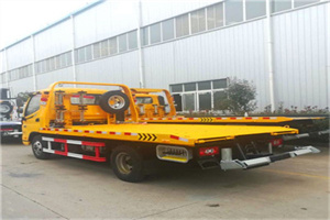 杜集区附近拖车救援搭电